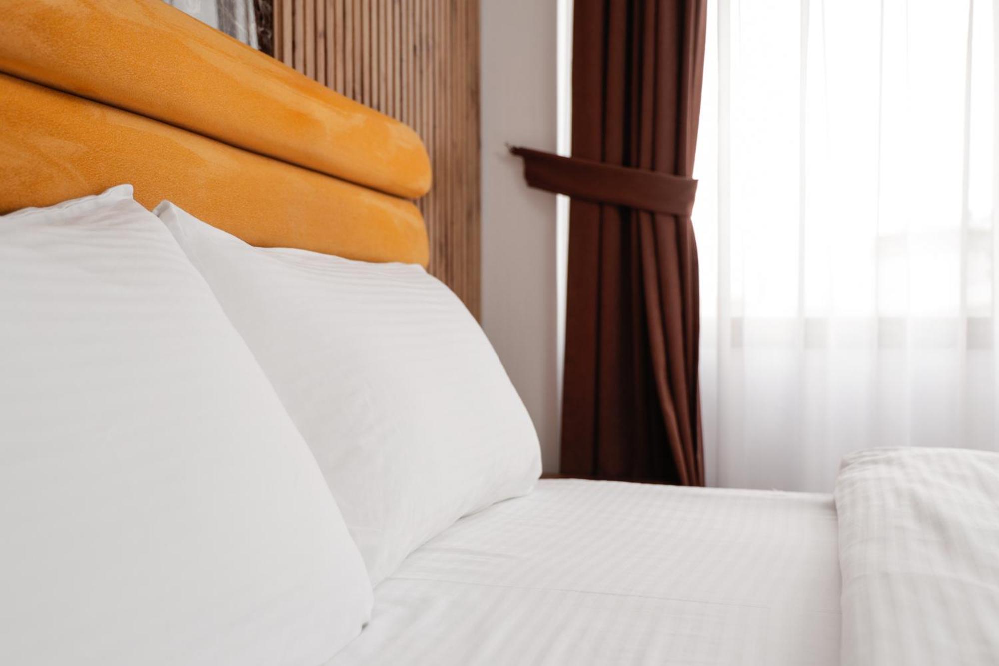Hotel Denis Prizren Bagian luar foto